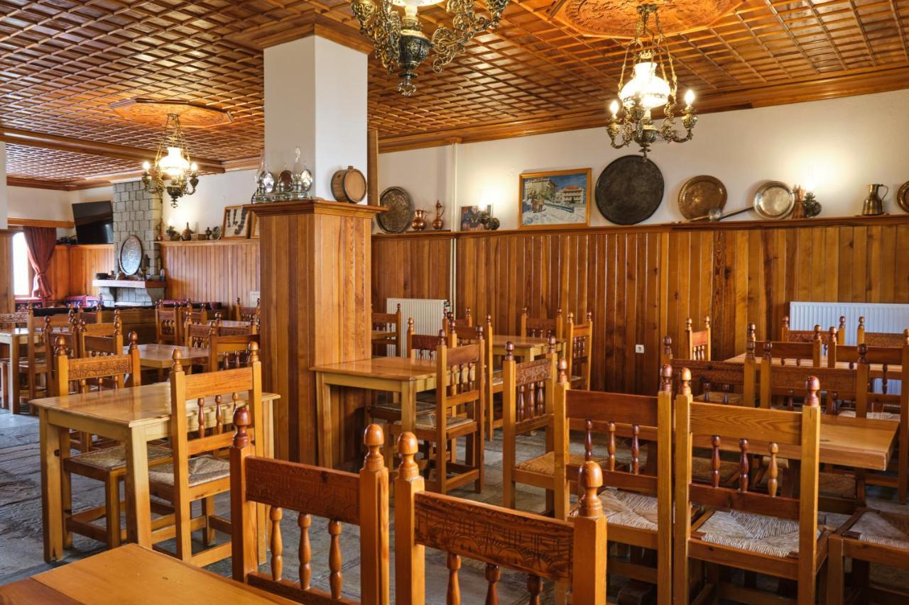 Hotel Victoria Metsovo Luaran gambar