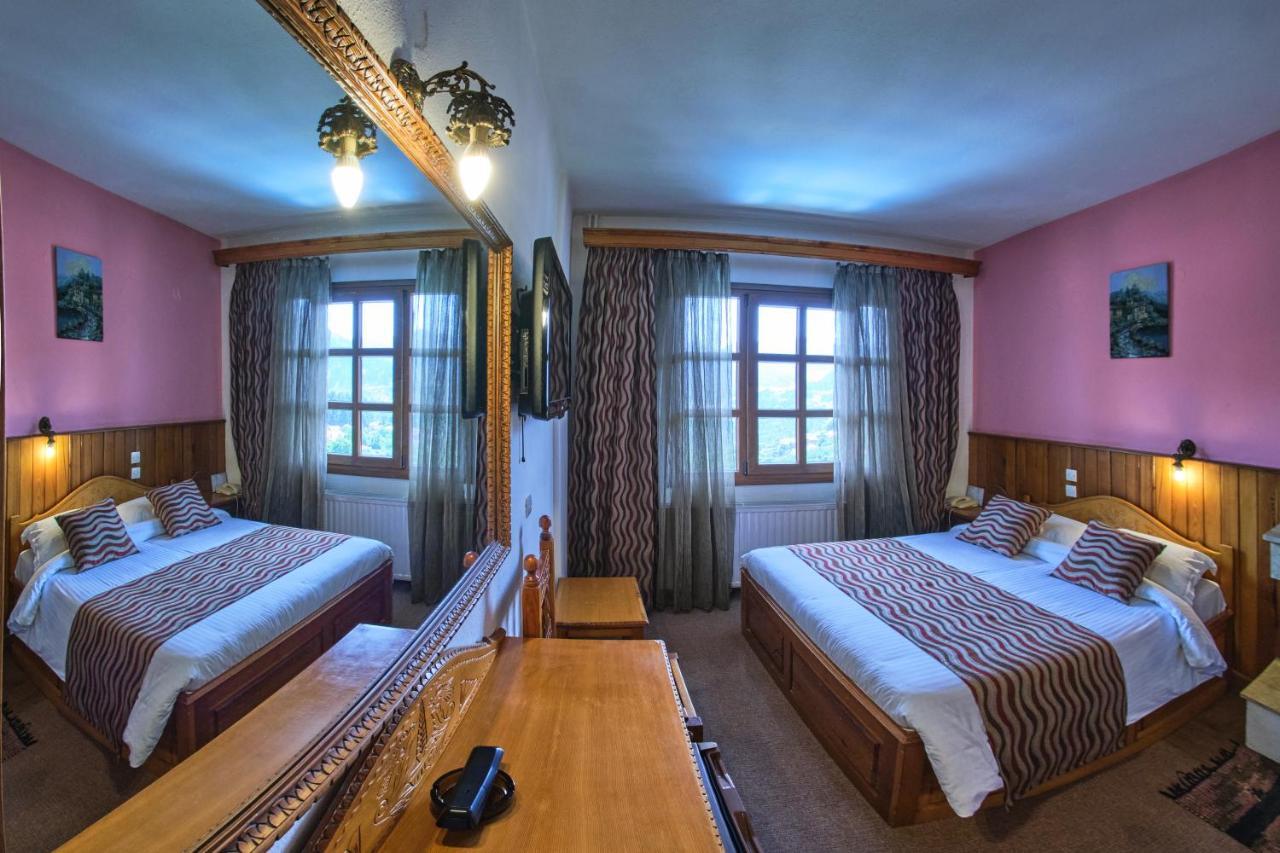 Hotel Victoria Metsovo Luaran gambar