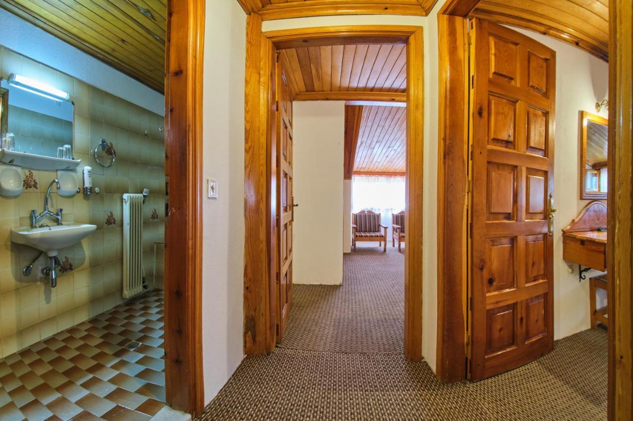 Hotel Victoria Metsovo Luaran gambar