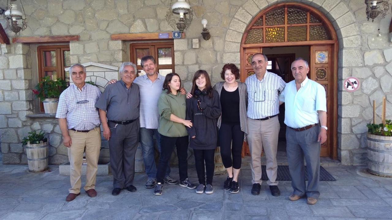 Hotel Victoria Metsovo Luaran gambar